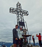 44 Alla croce di vetta del Pizzo Arera (2512 m)